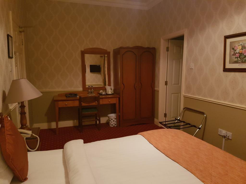Royal Spa Hotel ลิสดูนวาร์นา ภายนอก รูปภาพ
