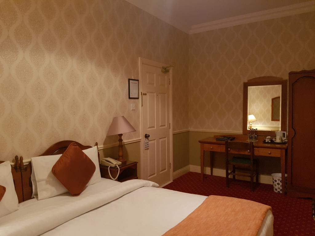 Royal Spa Hotel ลิสดูนวาร์นา ภายนอก รูปภาพ