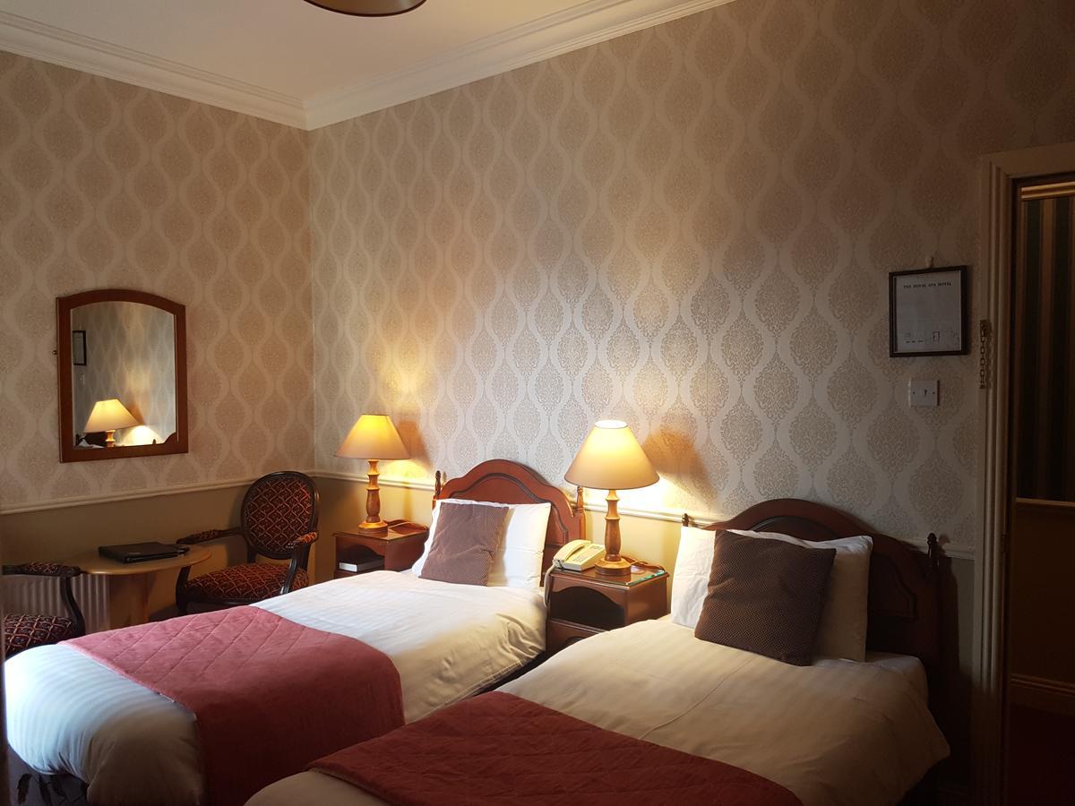 Royal Spa Hotel ลิสดูนวาร์นา ภายนอก รูปภาพ